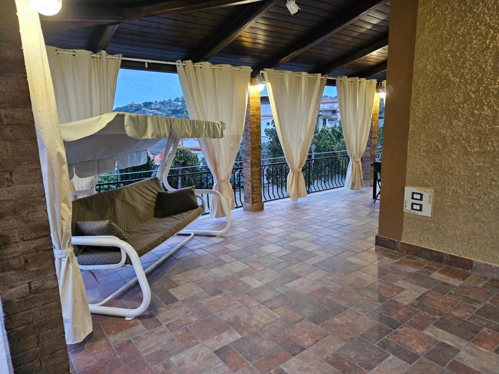 Casa Maya Brucoli Exterior photo